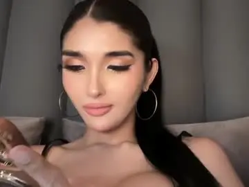 Chaturbate Sex Chat of emeraldfvckinggreyson