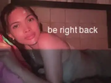 Chaturbate Live Sex Cam of amor_prinsesa