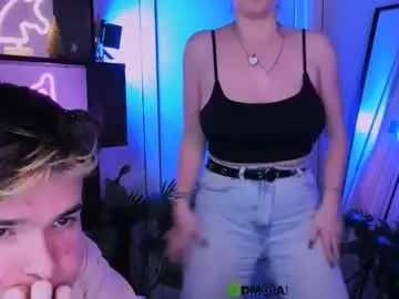 Chaturbate Live Sex Cam of daisy_candy