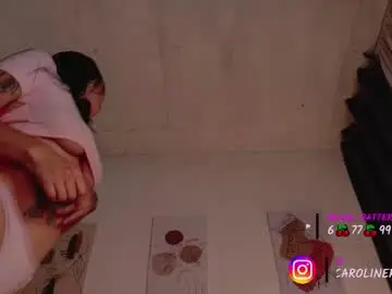 Chaturbate Watch Live Sex Cams of carolinerousev