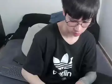Chaturbate Watch Live Sex Cams of andy_twiink