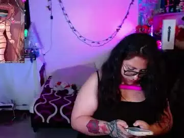 Chaturbate Live Sex Cam of lilith_tyler