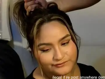 Chaturbate Live Sex Cam of lauralei_01