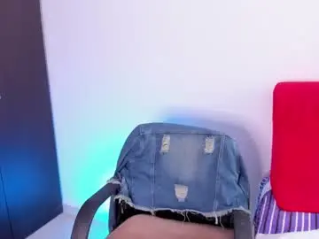 Chaturbate Live Porn of oliviamartin_69