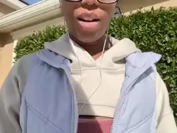 Chaturbate Adult Video Chat of ashley865944