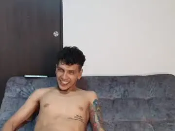 Chaturbate Sex Chat of benjamin613999