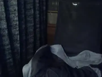 Chaturbate Live Sex Cam of cute_oliver