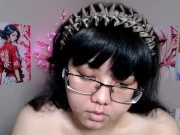 Chaturbate Watch Live Sex Cams of moertomlly