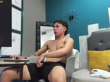 Chaturbate Live Porn of rhaegal_hot