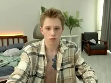 Chaturbate Live Sex Cam of artycropp