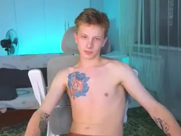 Chaturbate Sex Chat of artycropp