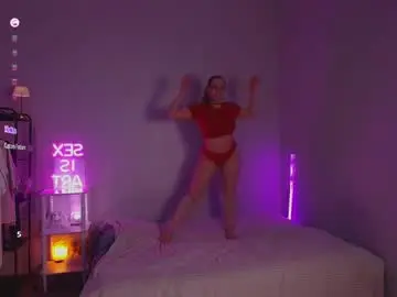 Chaturbate Live Porn of monroe_linger