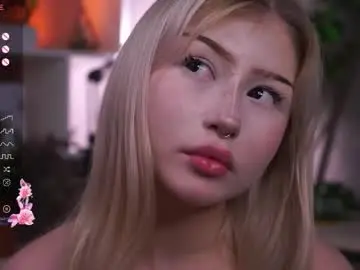 Chaturbate Sex Cam of waki_fuckie