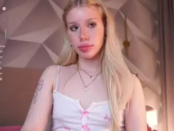 Chaturbate Sex Cam of waki_fuckie