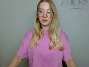Chaturbate Watch Live Sex Cams of abbymoore__