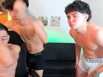 Chaturbate Sex Cam of burning_wallen