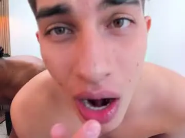 Chaturbate Free Porn Cam of burning_wallen