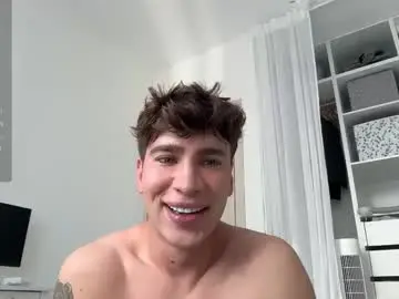 Chaturbate Free Porn Cam of evan_white_