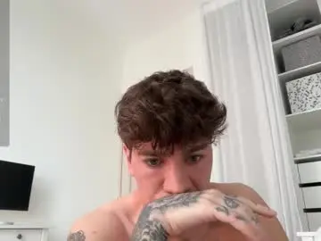 Chaturbate Live Sex of evan_white_