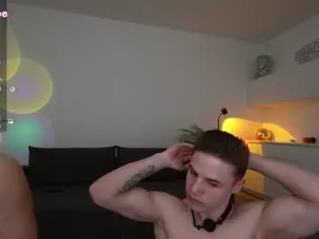 Chaturbate Live Sex Cam of evan_white_