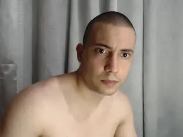 Chaturbate Live Sex of armando_2002