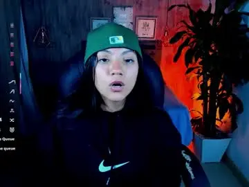 Chaturbate Live Sex Cam of miichael_black