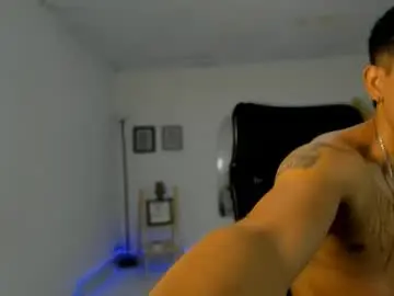 Chaturbate Live Sex of carlitosex09
