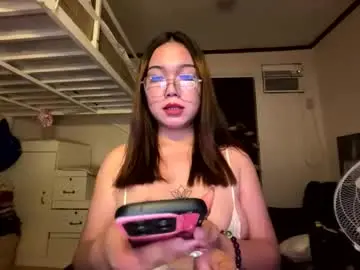 Chaturbate Best live sex cam show of foxieeealona