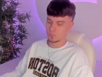 Chaturbate Sex Cam of liam_thunder