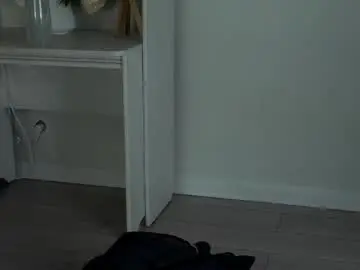 Chaturbate Sex Cam of roxanelan