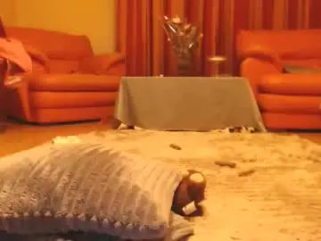 Chaturbate Live Sex Cam of andrasweetie