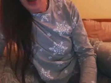 Chaturbate Live Sex Cam of andrasweetie