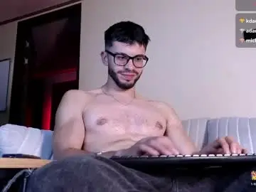 Chaturbate Sex Chat of phantom_bigger1