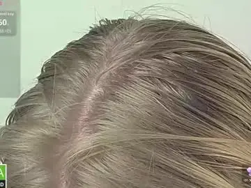 Chaturbate Free Live Porn of barbie_staze