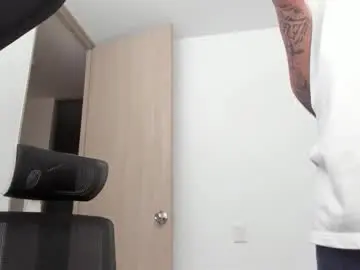 Chaturbate Free Live Porn of latinevil