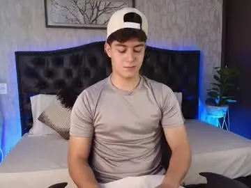 Chaturbate Free Porn Cam of maxxicruz