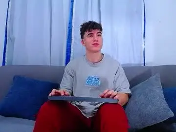 Chaturbate Live Sex Cam of andre_parker