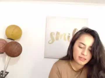 Chaturbate Live Sex Cam of ariana_hanna