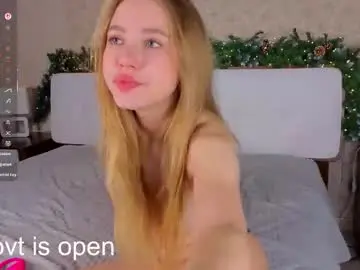 Chaturbate Sex Chat of elina_wilgauch