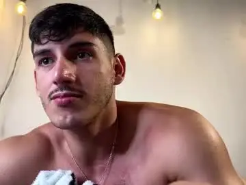 Chaturbate Free Porn Cam of jonathancast08