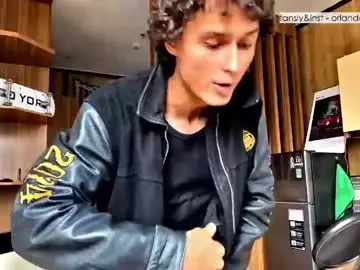 Chaturbate Watch Live Sex Cams of orlando__bloom