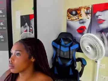 Chaturbate Best live sex cam show of zendaya_wilson1
