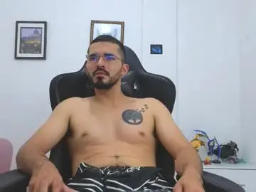 Chaturbate Best Webcam of alejandroo_7