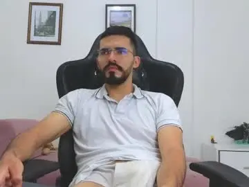 Chaturbate Adult Video Chat of alejandroo_7