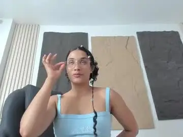 Chaturbate Nude Webcam of marian_rios