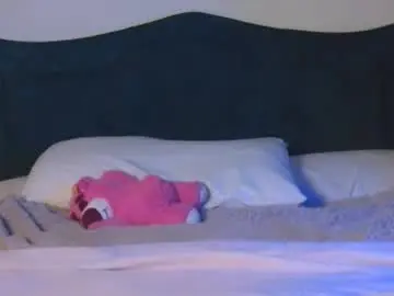 Chaturbate Live Sex Cam of angelinhaa