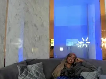 Chaturbate Adult Webcams of doll_isaa
