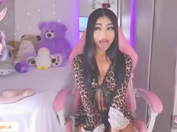 Chaturbate Adult Webcam of hazelbabee_