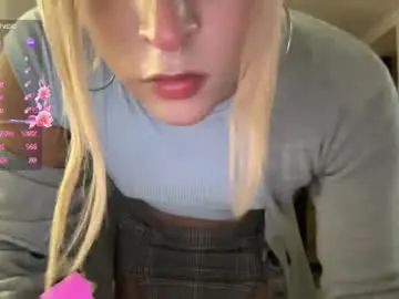 Chaturbate Best Webcam of isa__fox_1