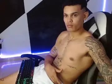 Chaturbate Watch Live Sex Cams of master_hot777